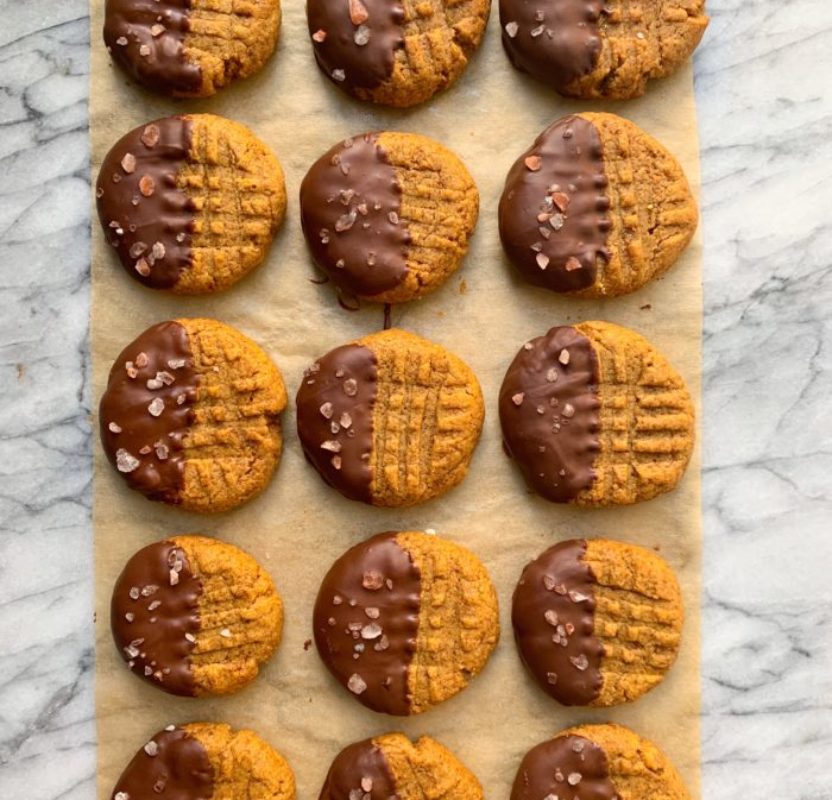 3 INGREDIENT CASHEW BUTTER COOKIES – Organically Addison