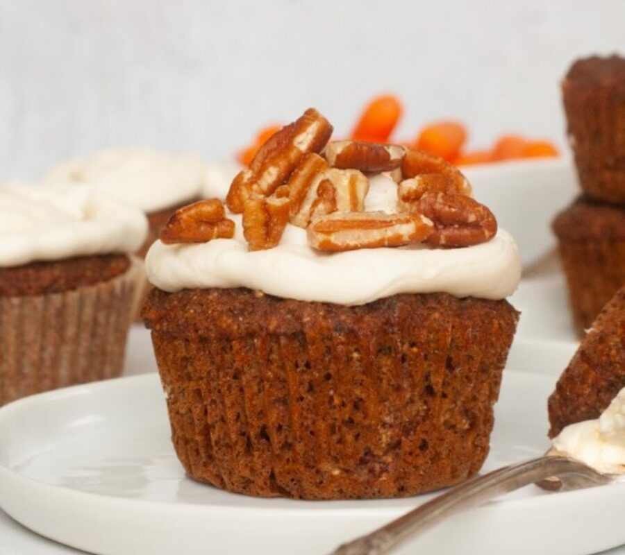 PALEO CARROT CAKE CUPCAKES Organically Addison