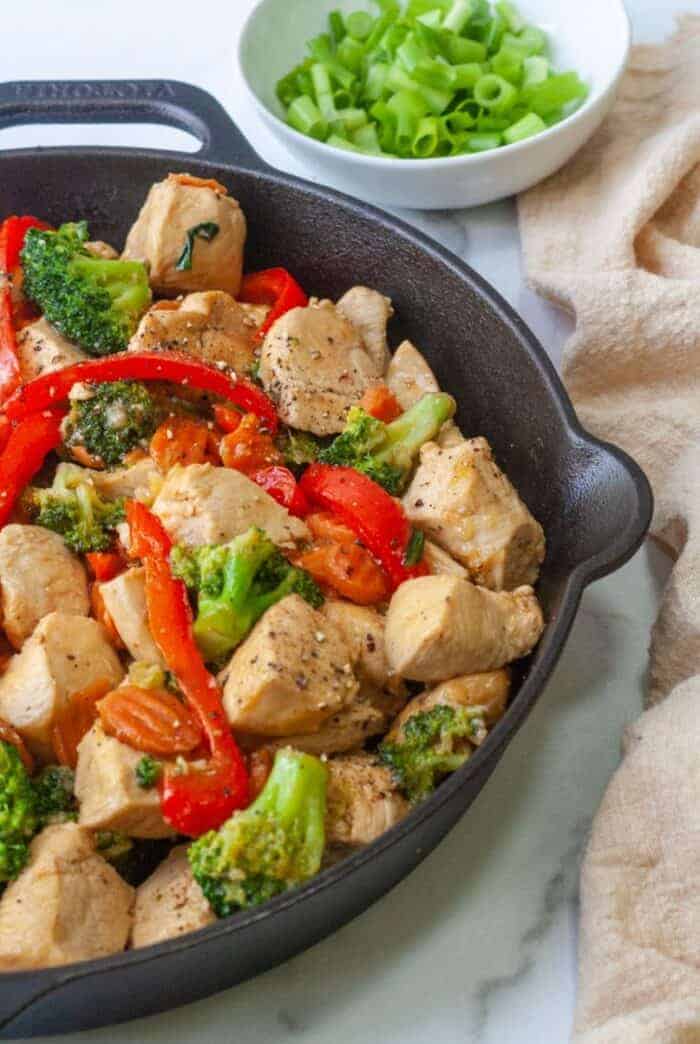 WHOLE30 CHICKEN STIR FRY – Organically Addison