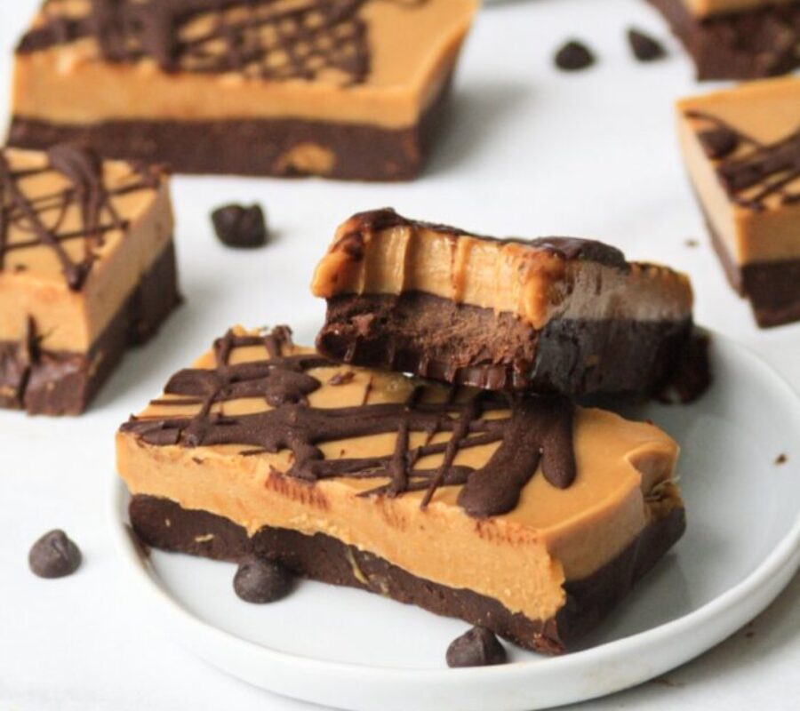 PALEO VEGAN ALMOND BUTTER FUDGE BARS Organically Addison