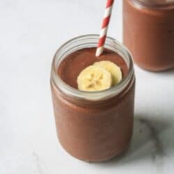 Paleo dark chocolate smoothie