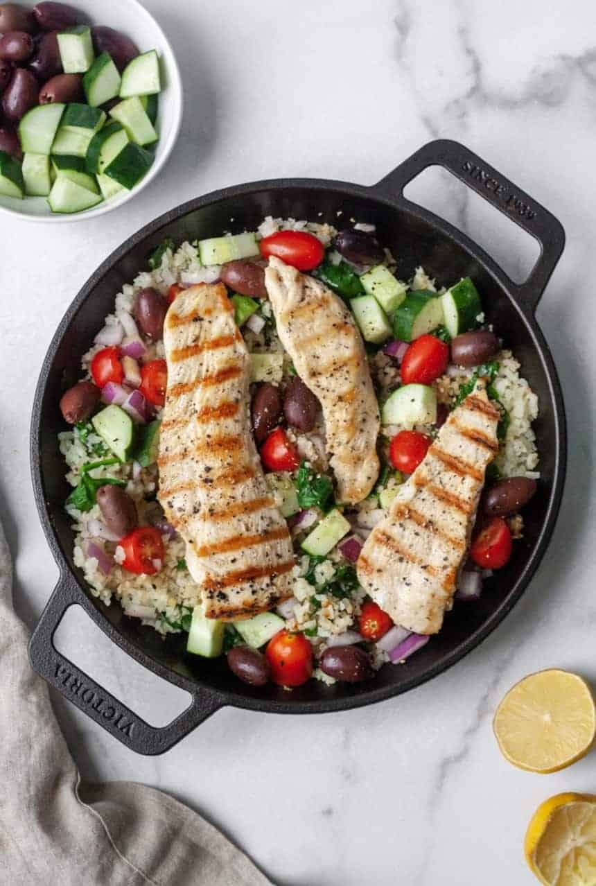 WHOLE30 GREEK CHICKEN SKILLET - Organically Addison