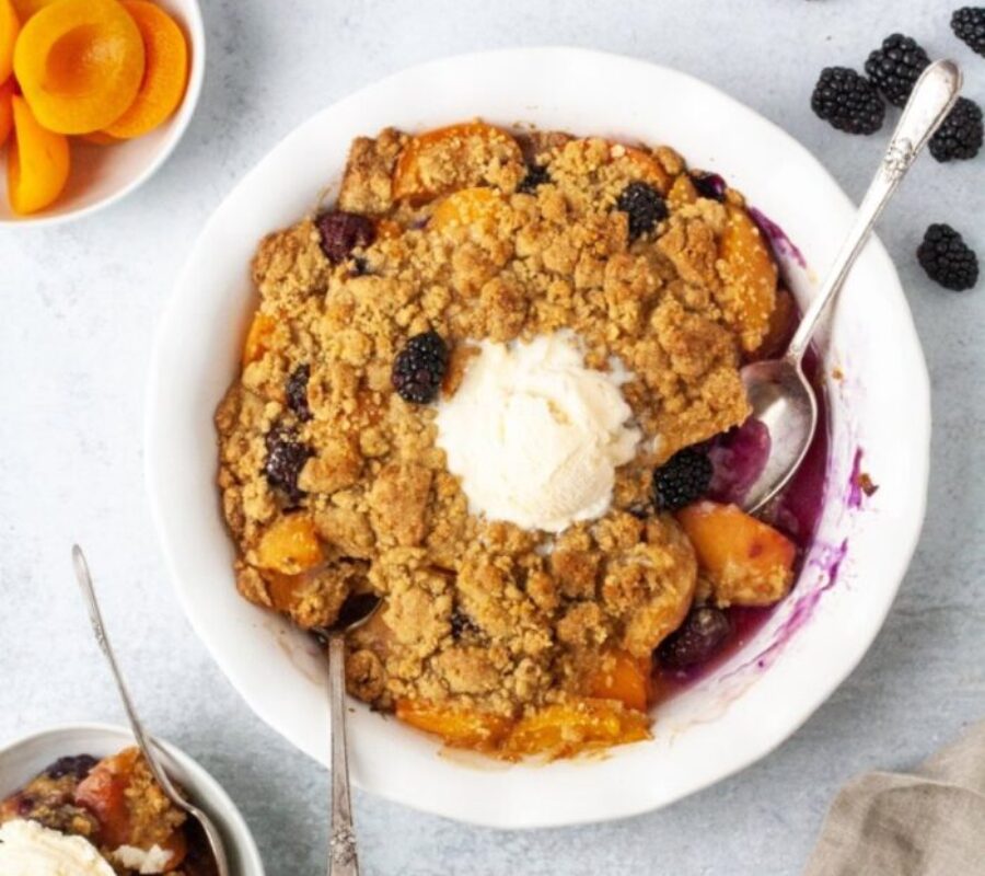 PALEO VEGAN APRICOT BLACKBERRY COBBLER Organically Addison