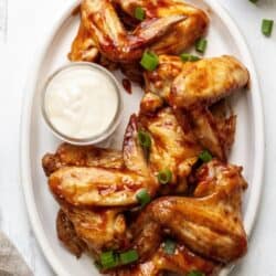 Whole30 chicken wings with sauce