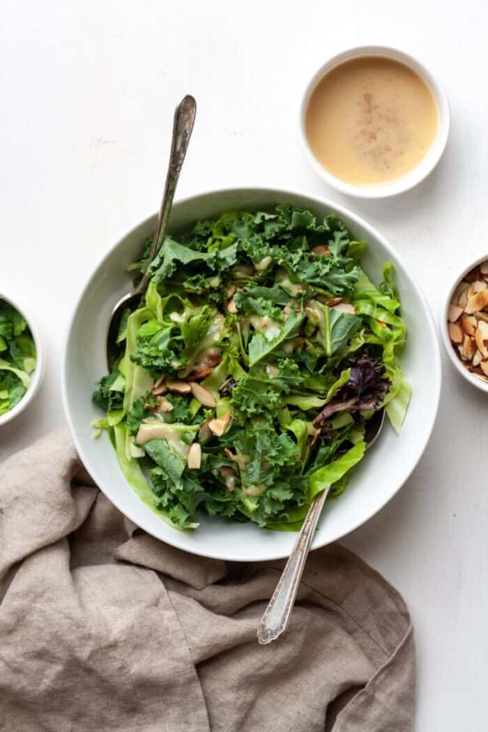 Salad with kale and cabbage