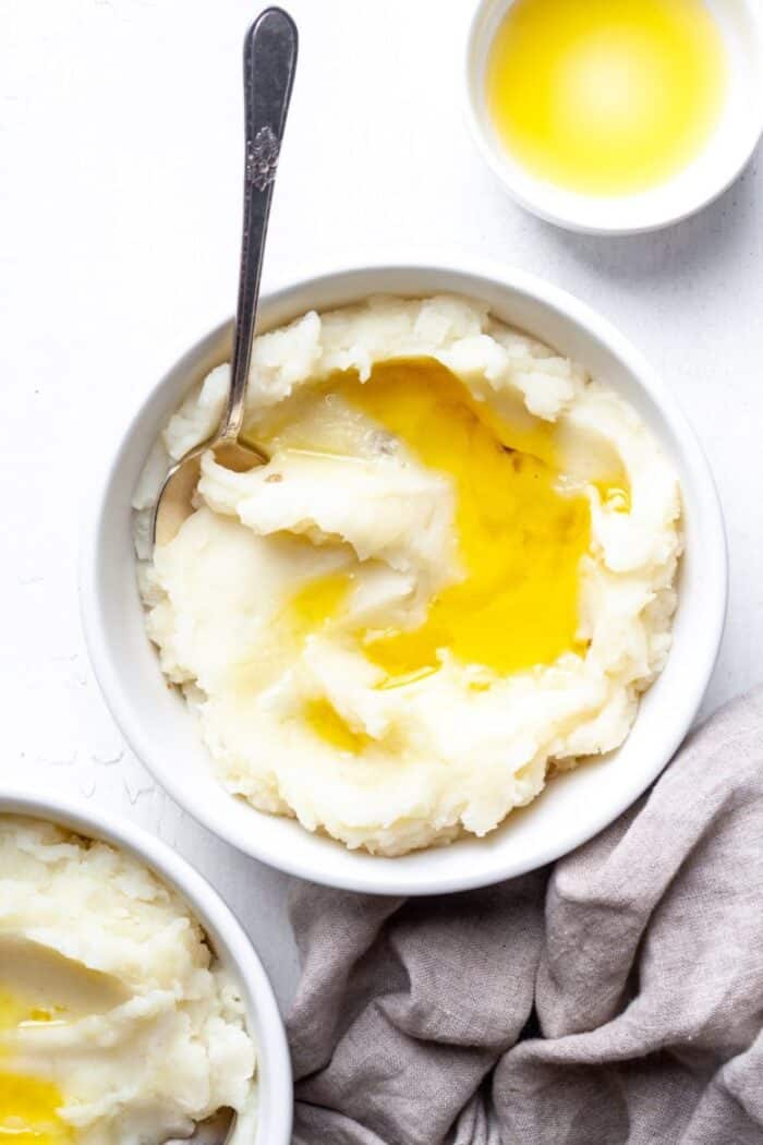 Whole30 mashed potatoes in bowl