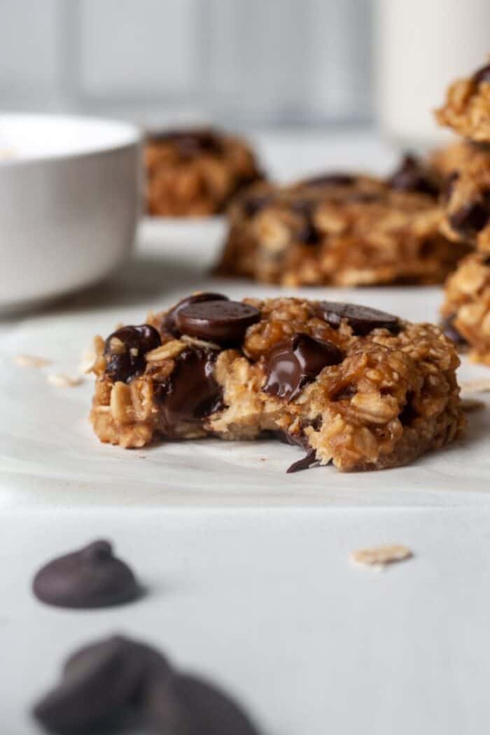 Healthy breakfast cookies with chocolate chips