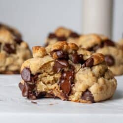 Levain bakery chocolate chip cookies