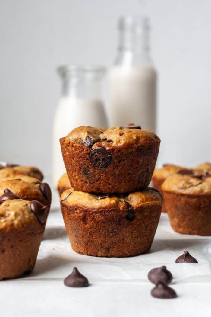 Banana protein muffins with milk