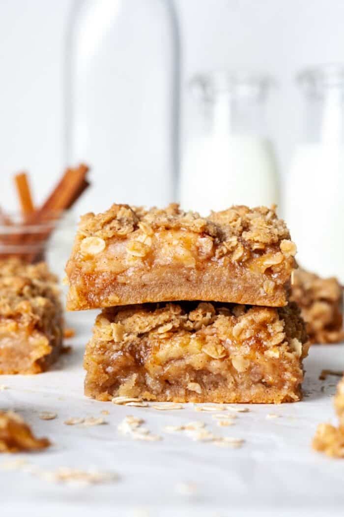 Apple crisp bars with crumble topping