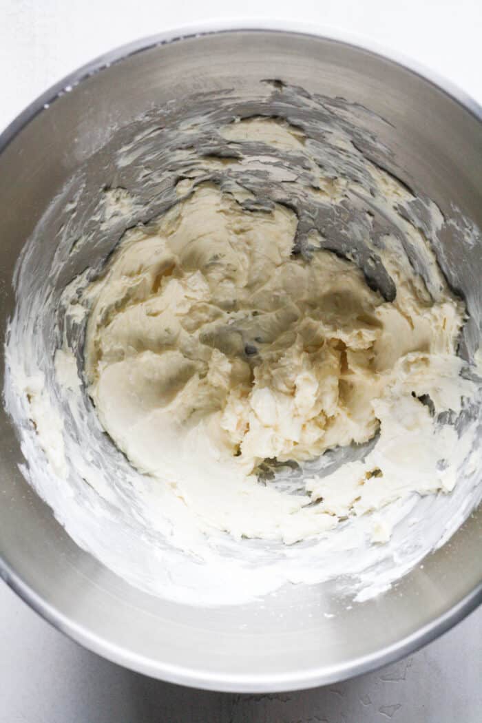 Creamy white mixture in bowl