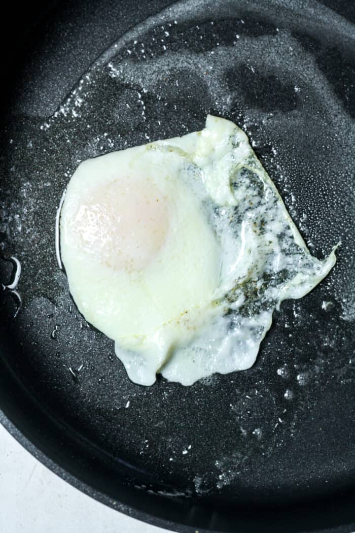 Fried egg in skillet