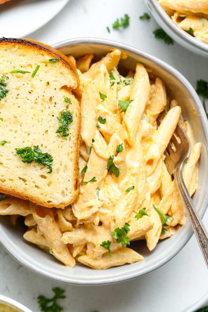 Garlic bread with pasta