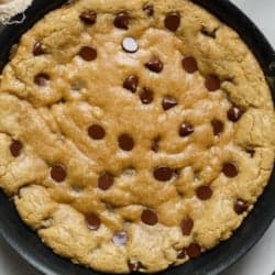 Mini skillet cookie with chocolate chips.