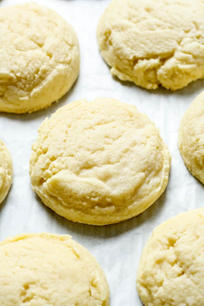 Round yellow cookies.