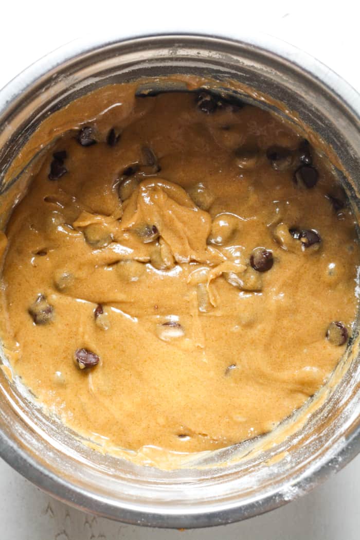 Blonde brownie batter with chocolate chips.
