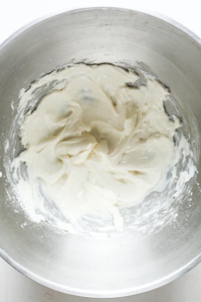 Cream cheese filling in bowl.