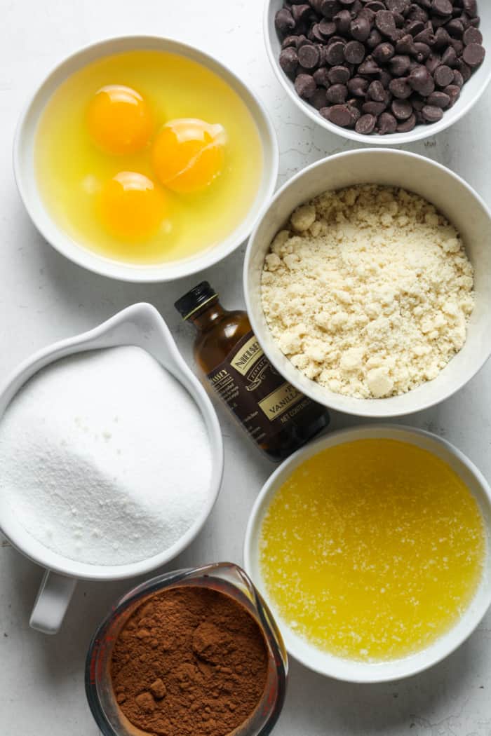 Eggs, almond flour and other ingredients.