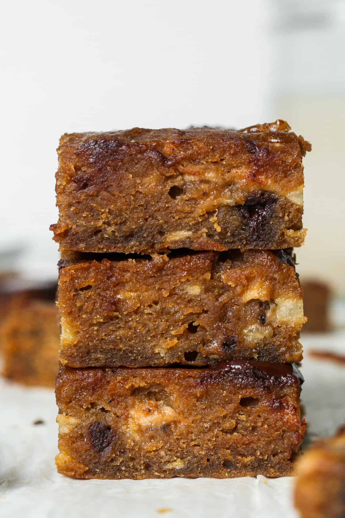 Banana Bread Brownies [organicallyaddison.com]