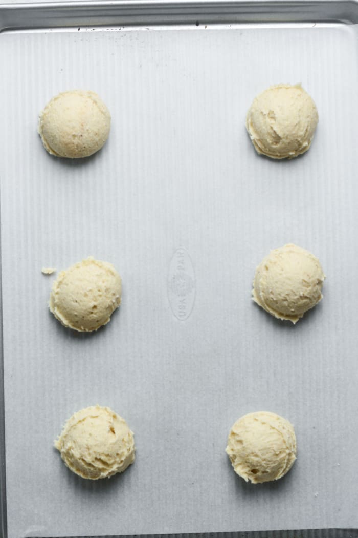 Balls of nutmeg dough.