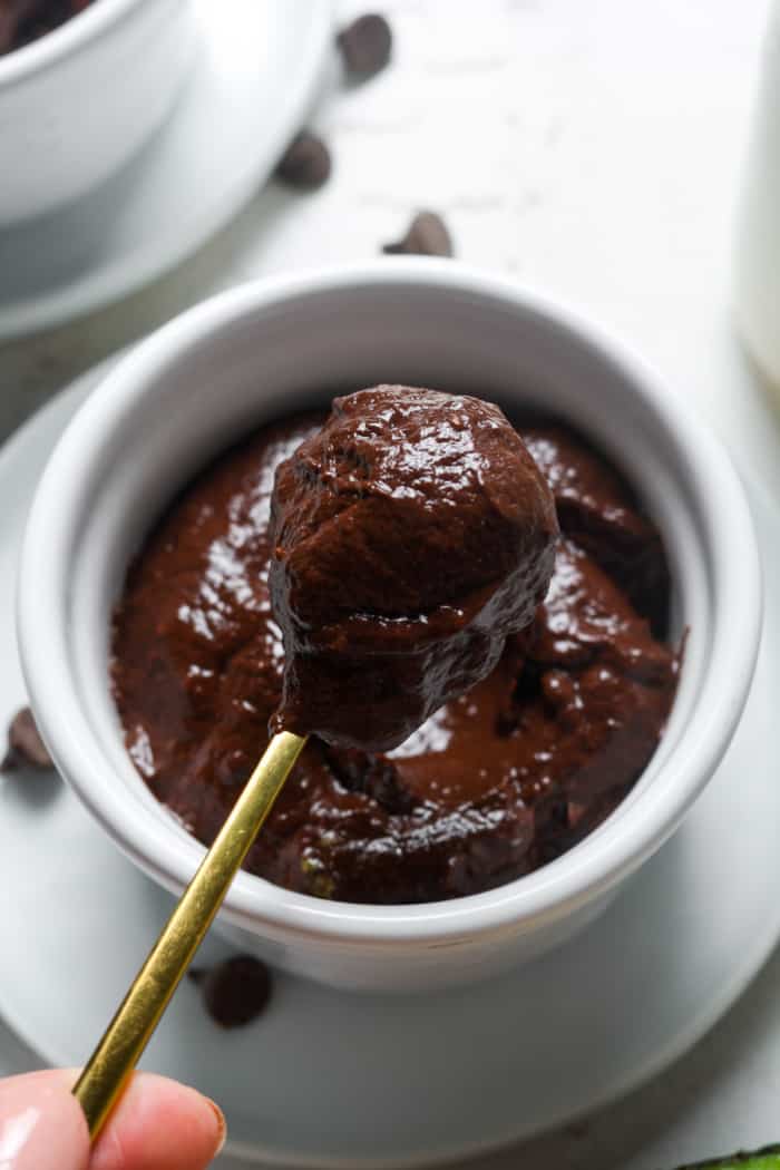Chocolate pudding with avocado.
