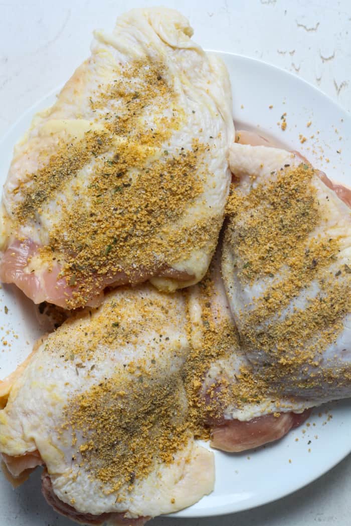 Seasoned chicken thighs.