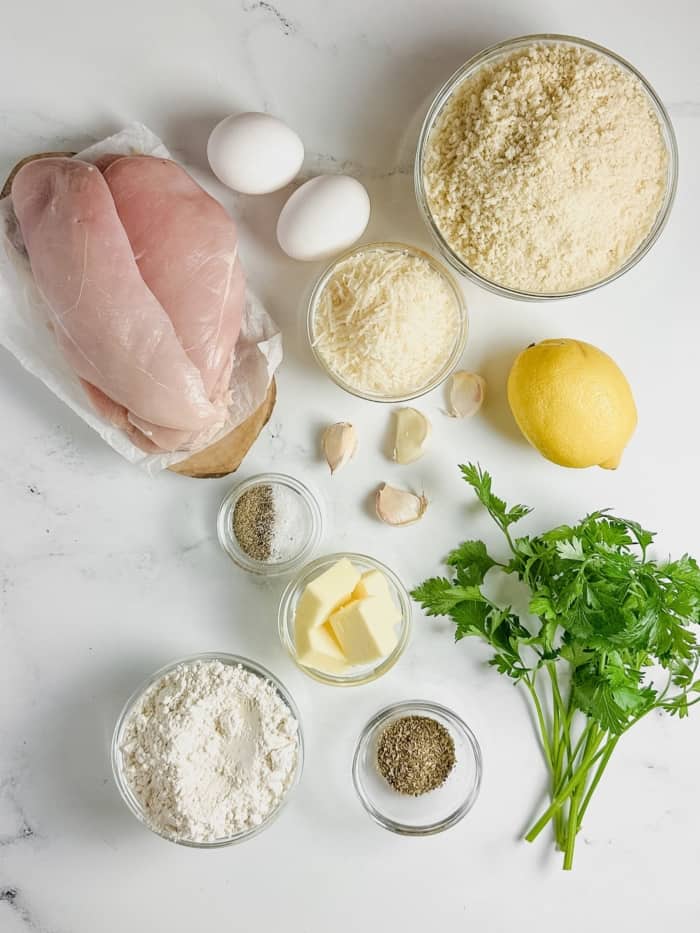 Ingredients for Parmesan crusted chicken.