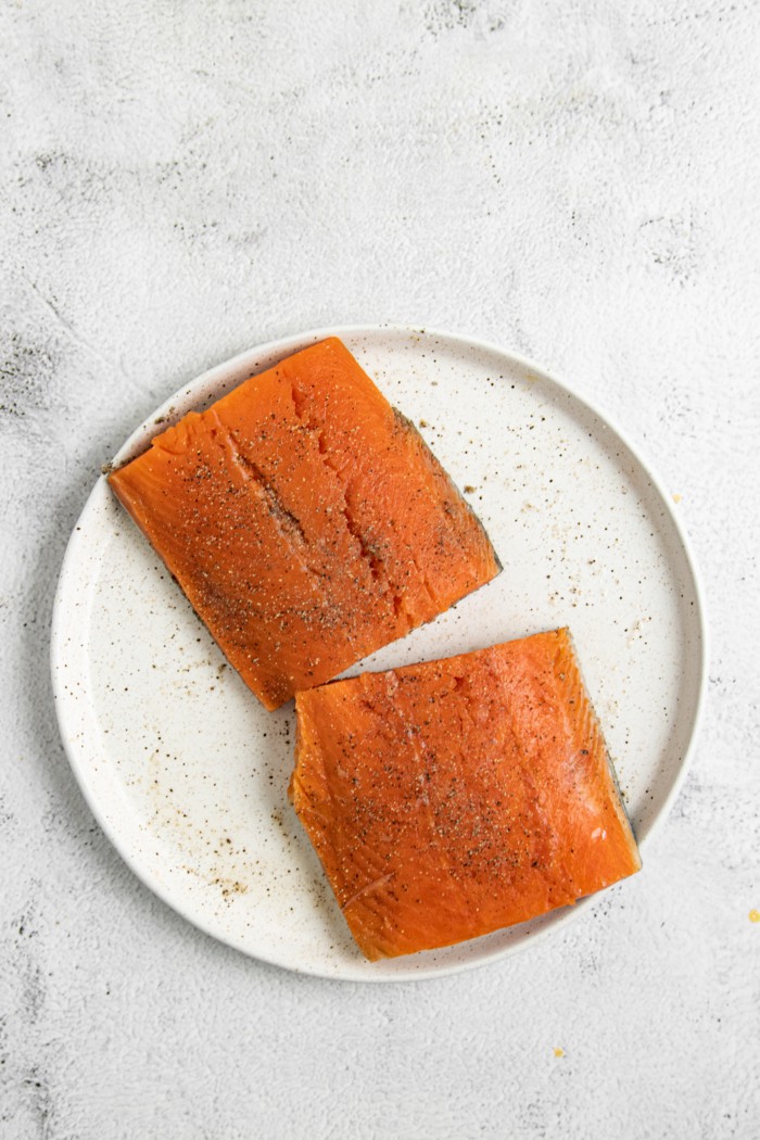 Seasoned salmon fillets.