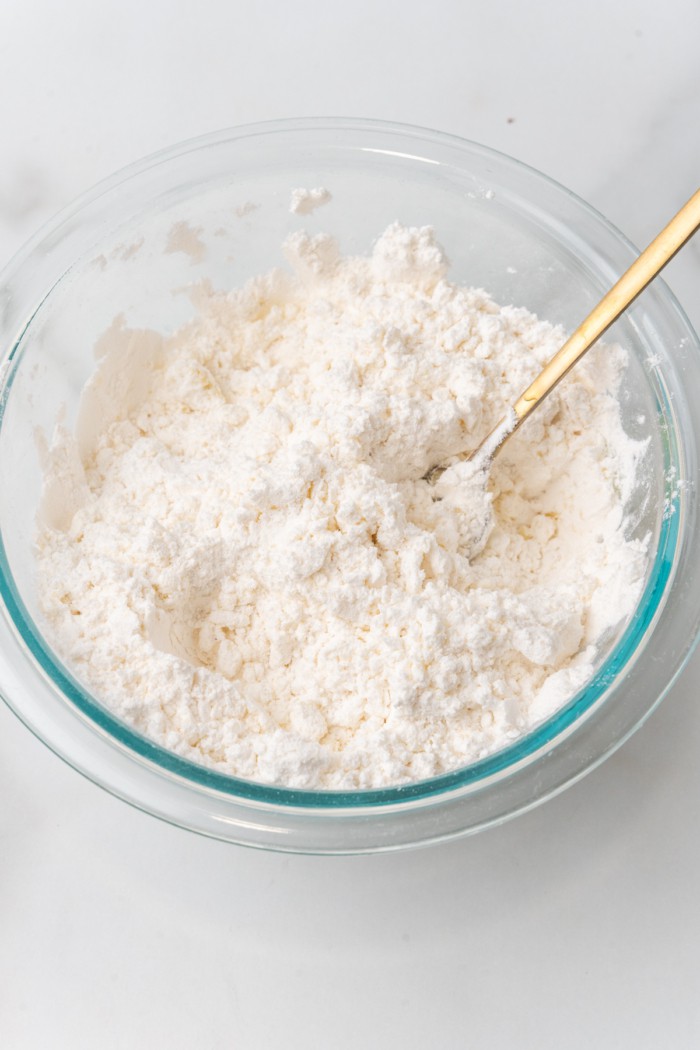 Mixed gluten free flour in bowl.