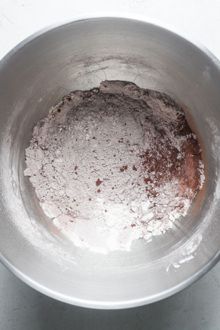 Cocoa and bread flour in bowl.