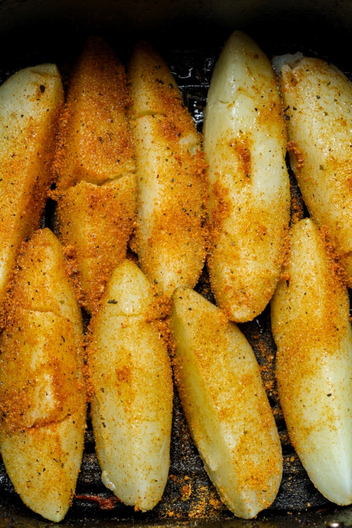 Side dish in basket.