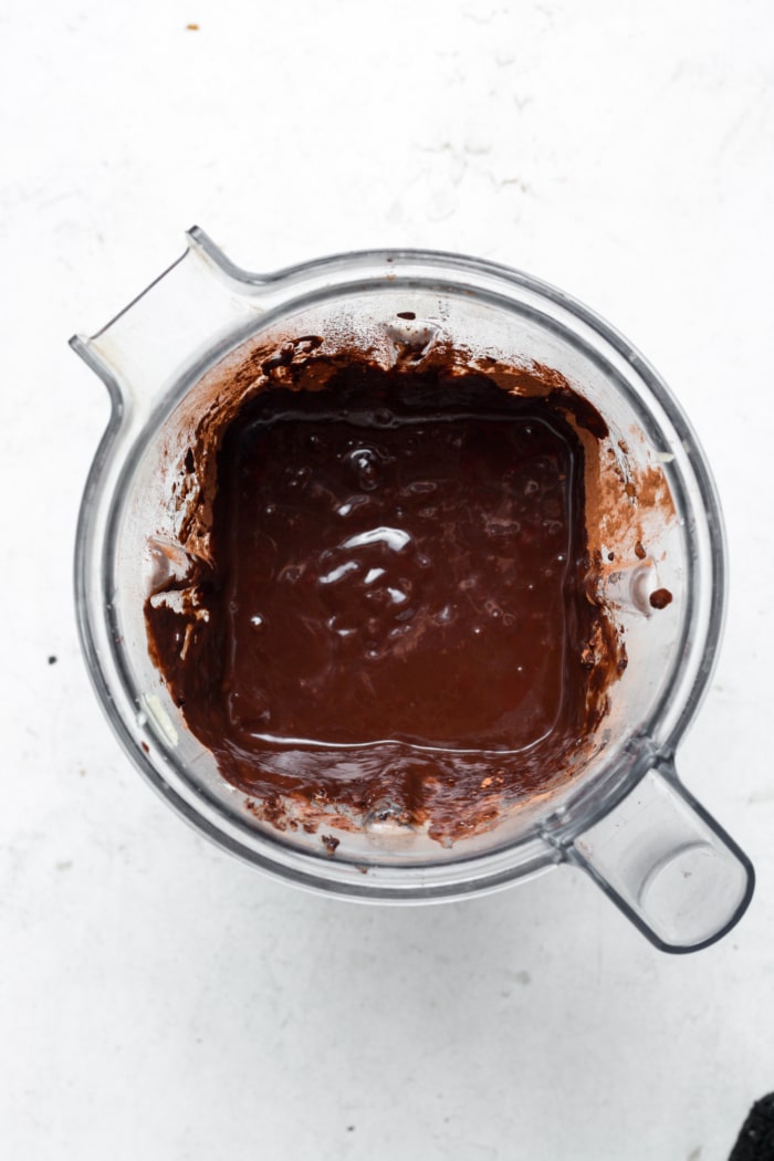 Smooth chocolate batter in blender.