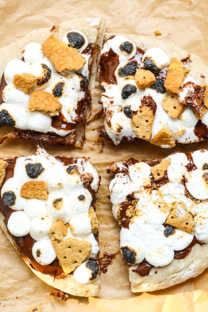 S'mores pizza.