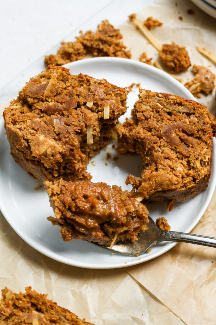 Bite of spiced loaf.