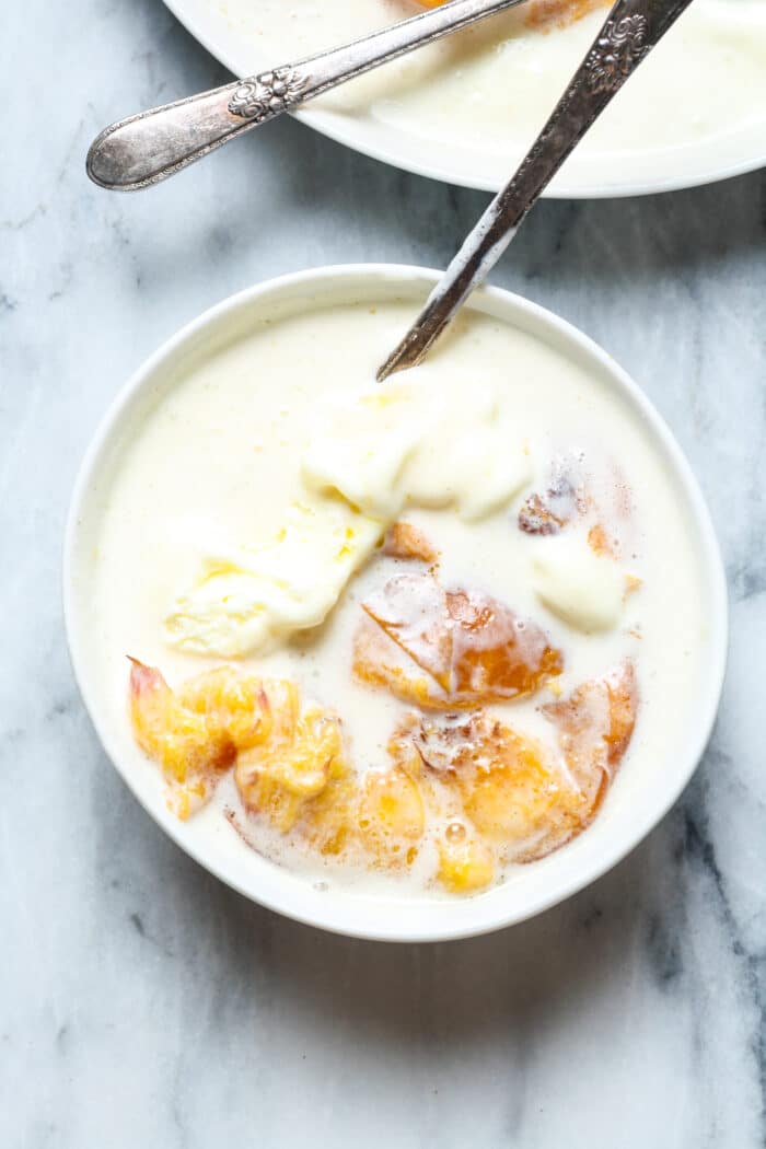 Vanilla ice cream with fruit.