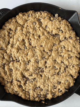 Oatmeal Cookie Pie