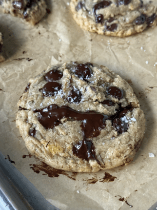 Banana Chocolate Chip Cookies