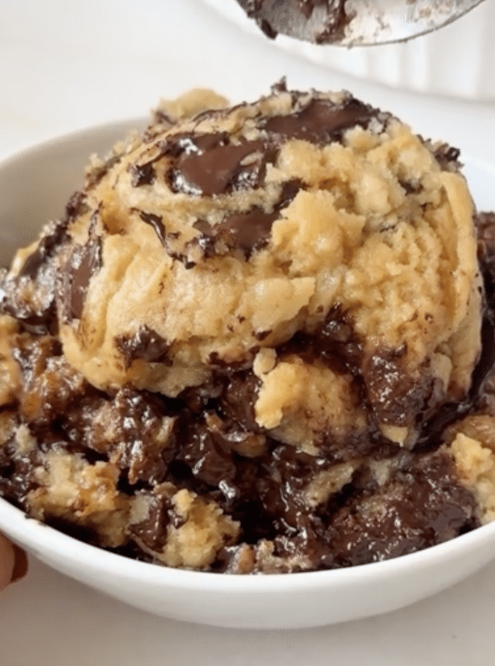 Close up of scoopable peanut butter cookies.