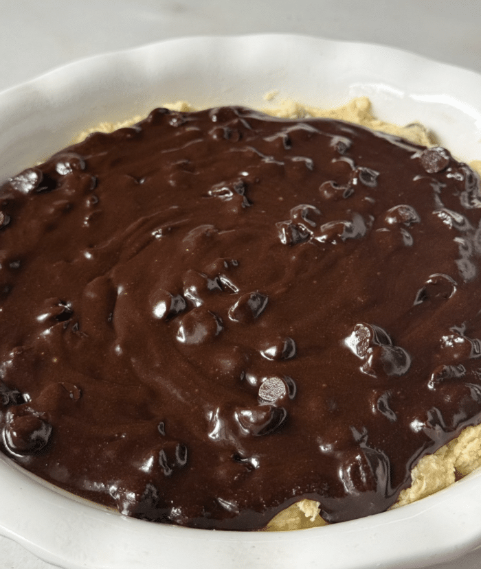 Batter with pie pan.