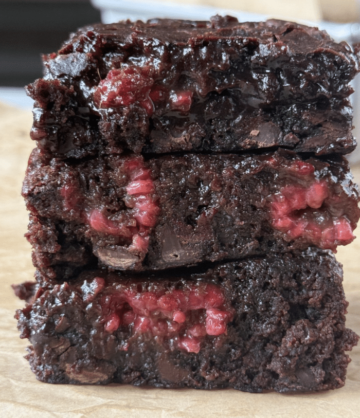 Raspberry brownies.