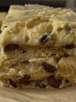 Cookie Dough Cheesecake Bars