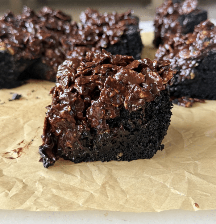 Chocolate crunch cake.