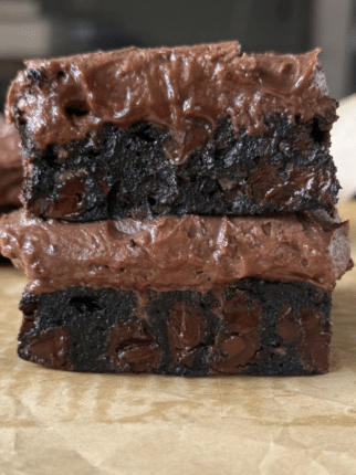 Healthy Brownies with Frosting