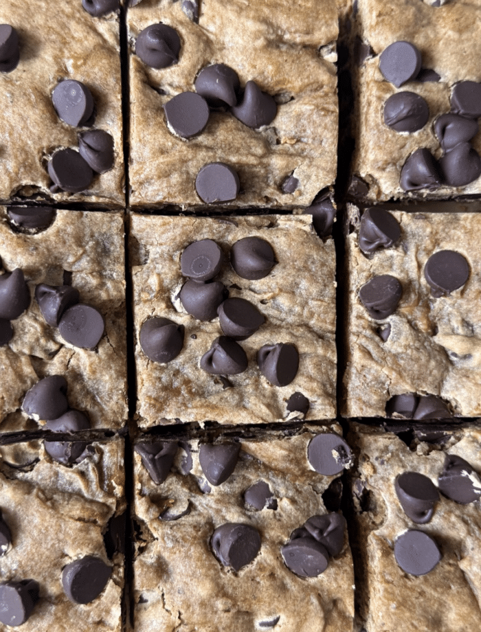 Sliced bread bars.