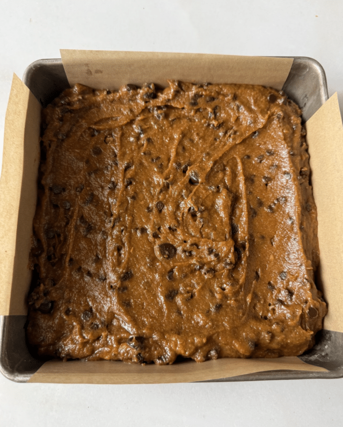 Square pan with orange mix.