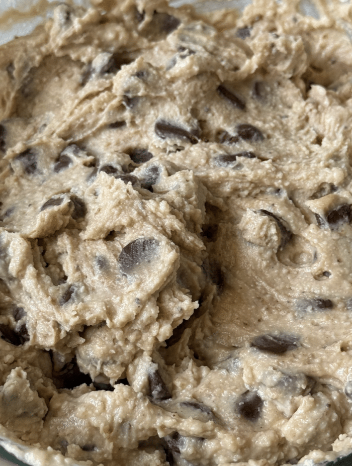 Creamy dough bowl.