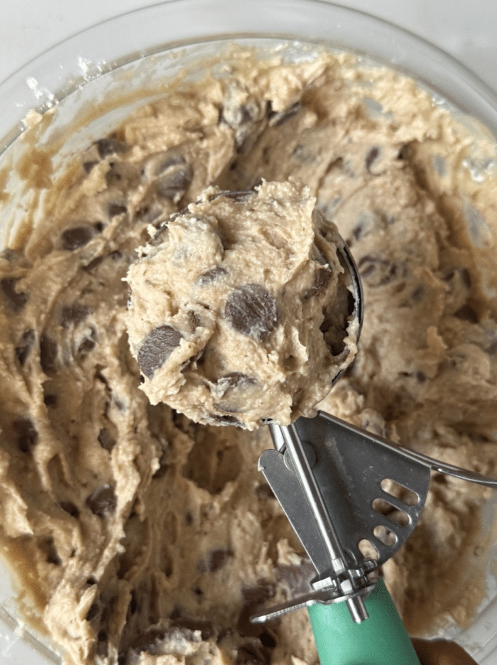Scooper with dough.