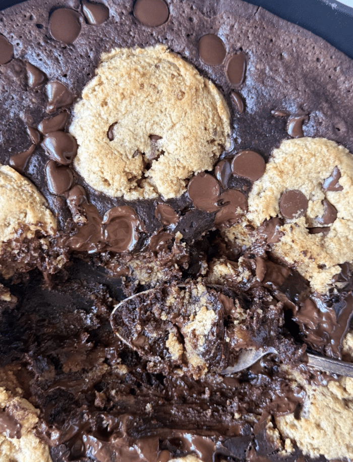 Close up of skillet cookie.